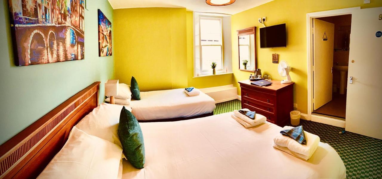 Fleur De Lis Hotel Sandwich Bagian luar foto