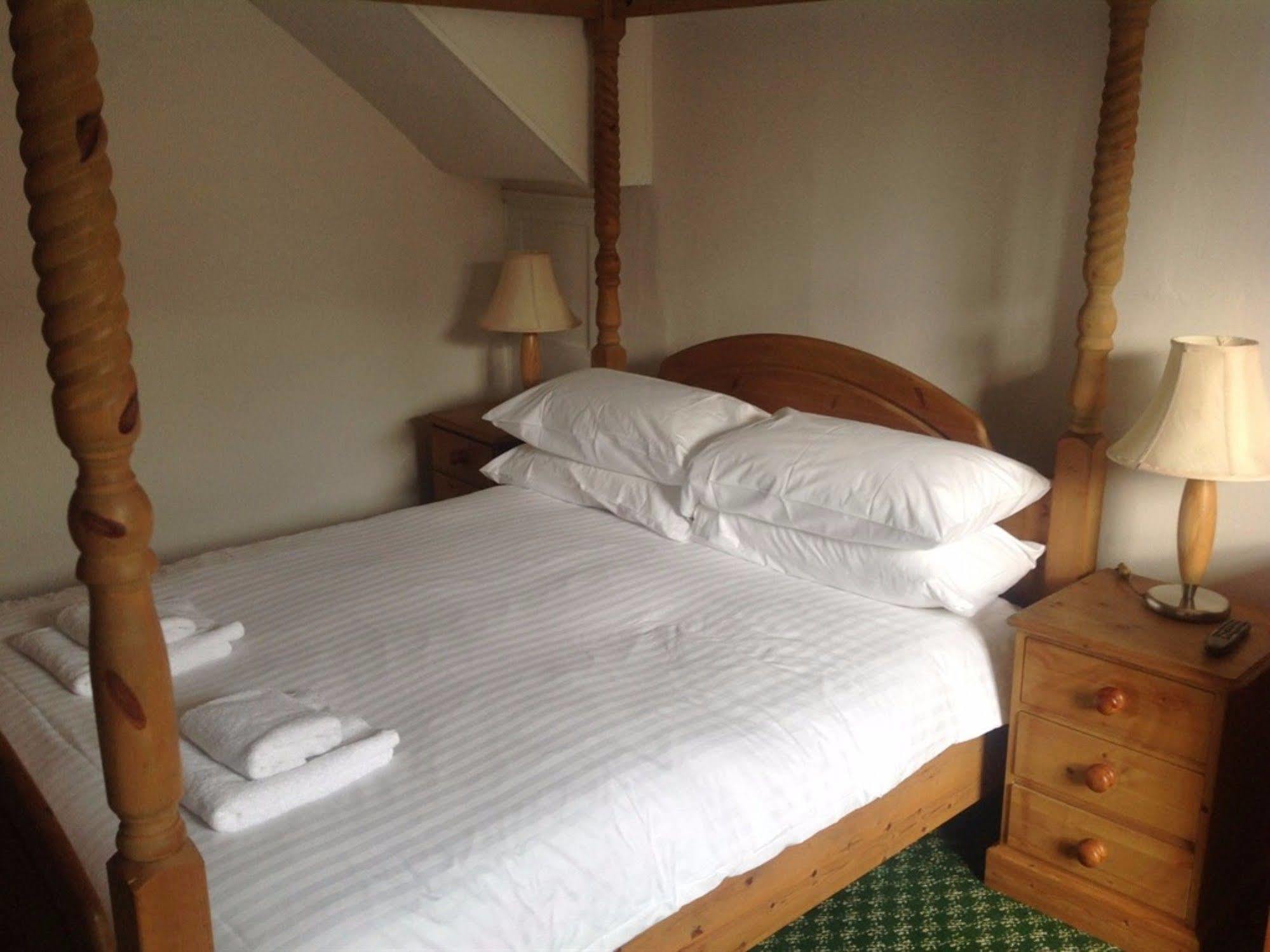 Fleur De Lis Hotel Sandwich Bagian luar foto